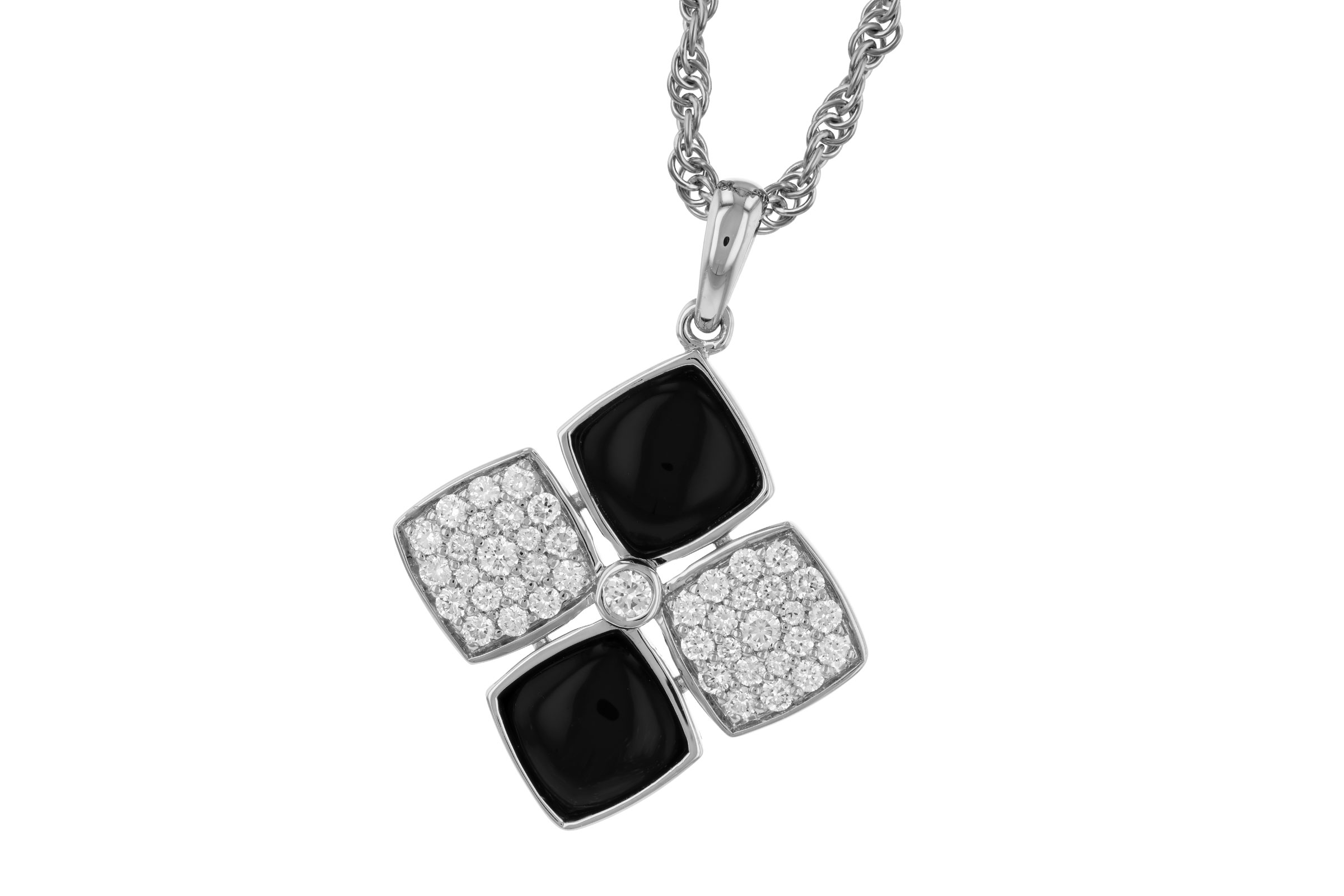B284-92081: NECKLACE 1.23 TW ONYX 1.50 TGW