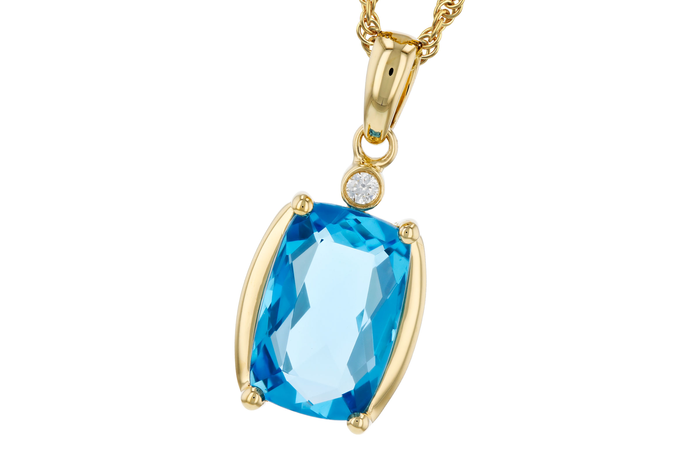 C284-92927: NECKLACE 2.88 BLUE TOPAZ 2.90 TGW (11x7MM BT)