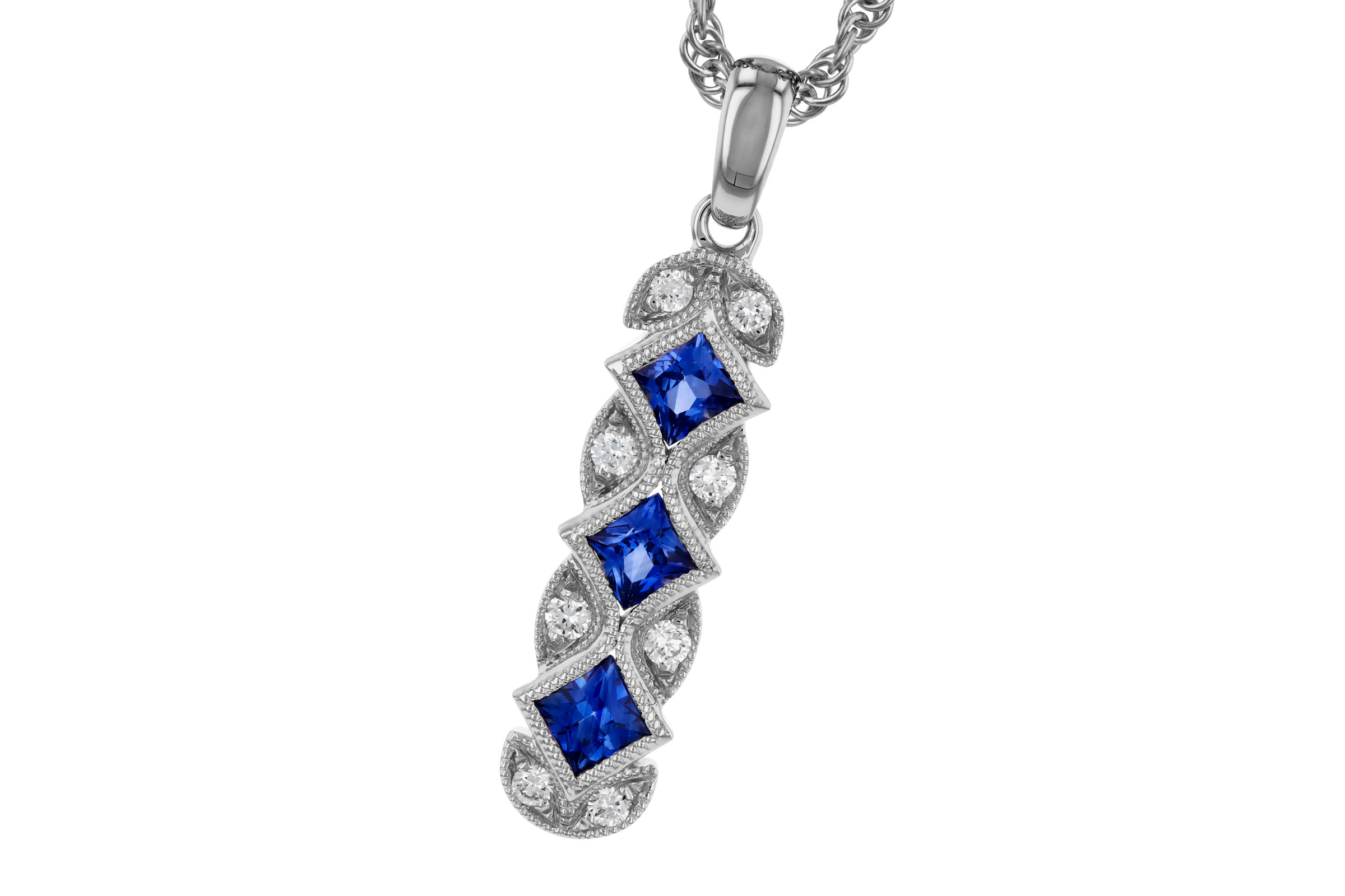 E284-92917: NECKLACE .55 TW SAPPHIRE .64 TGW