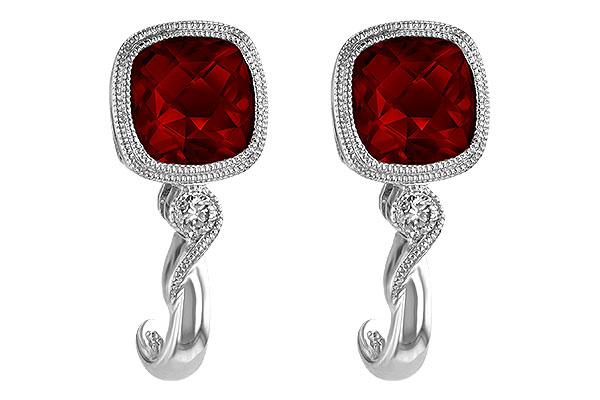 G193-16626: EARRINGS 2.36 GARNET 2.40 TGW