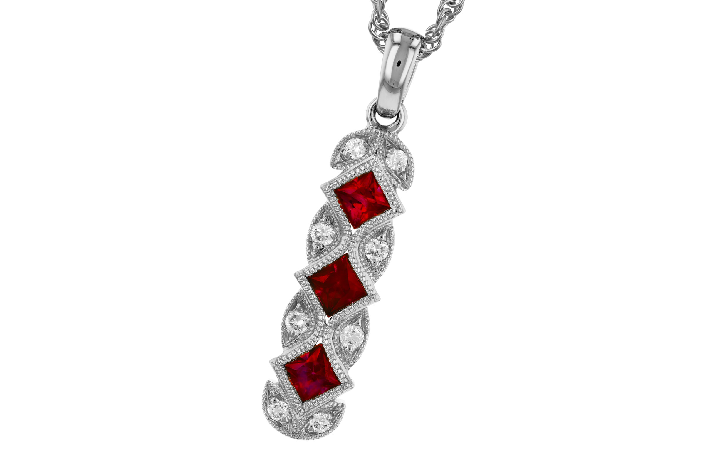 G284-92044: NECKLACE .55 TW RUBY .64 TGW