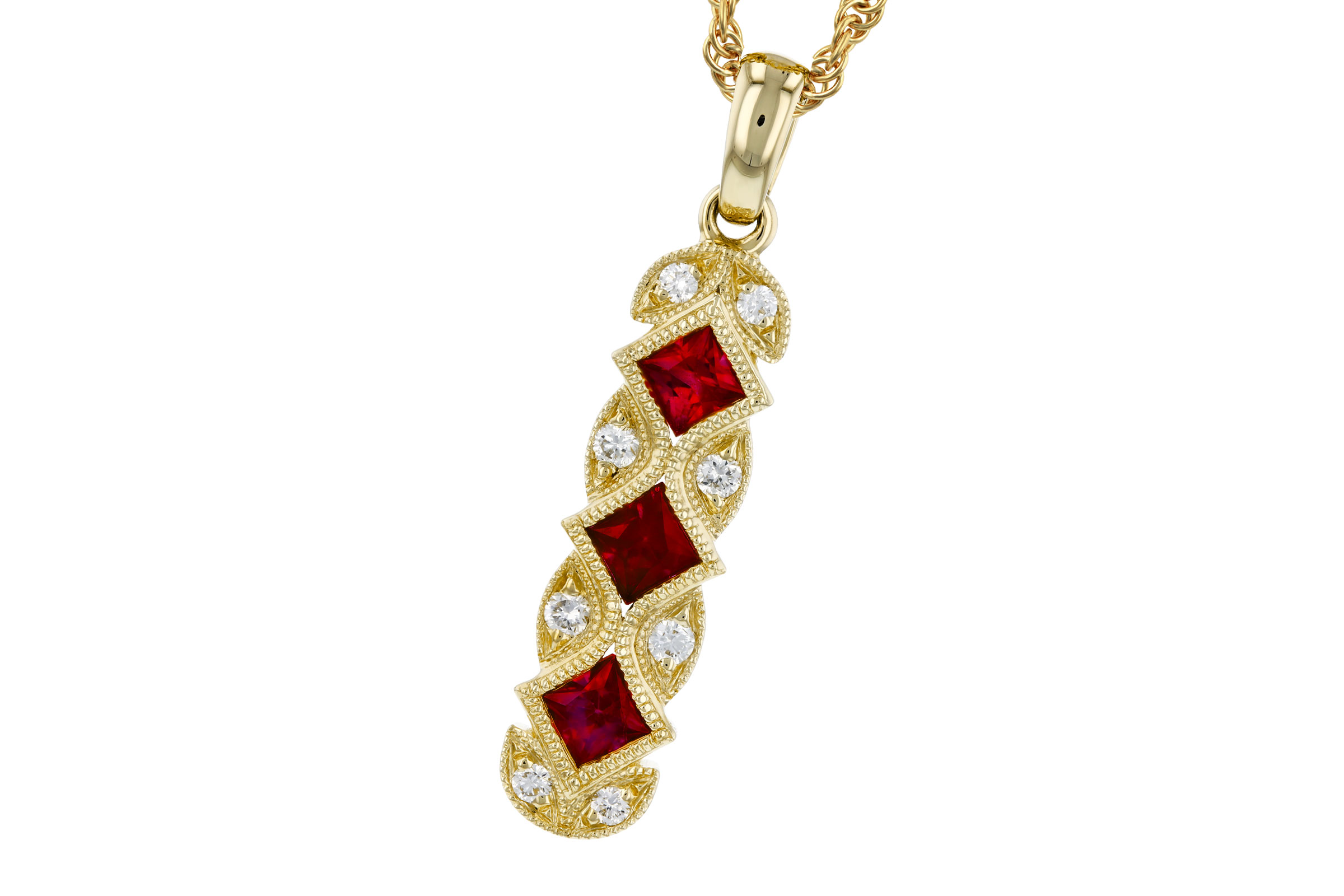 G284-92044: NECKLACE .55 TW RUBY .64 TGW