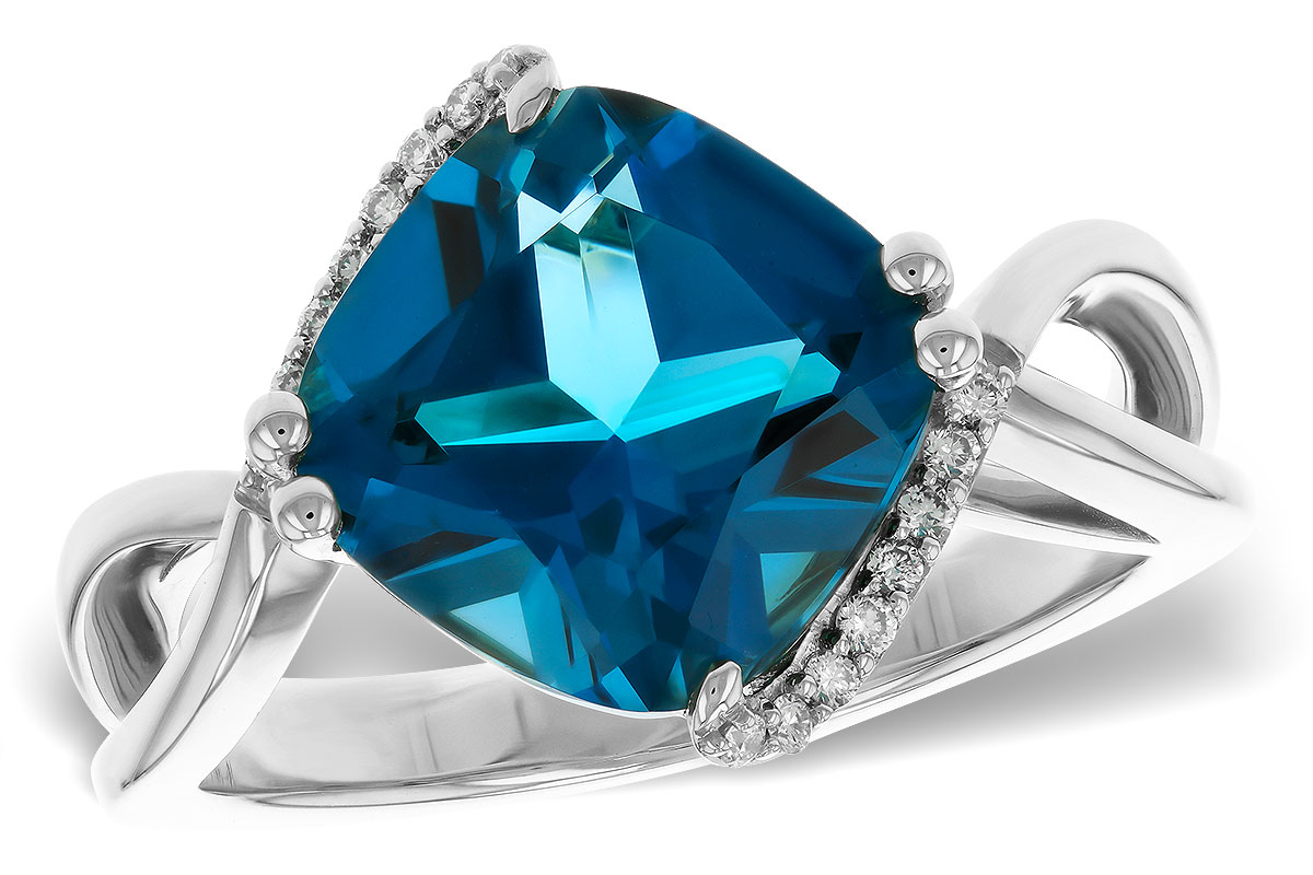 K284-06599: LDS RG 4.42 LONDON BLUE TOPAZ 4.50 TGW (10MM LBT)