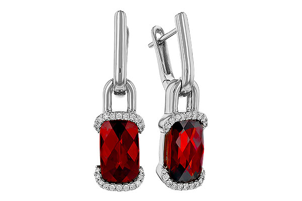 K284-91126: EARR 4.65 TW GARNET 4.80 TGW (10x6MM GAR)