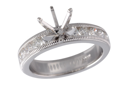 L014-95717: LDS SEMI DIA RG .83 TW