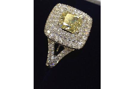 R009-45690: Diamond Halo yelow